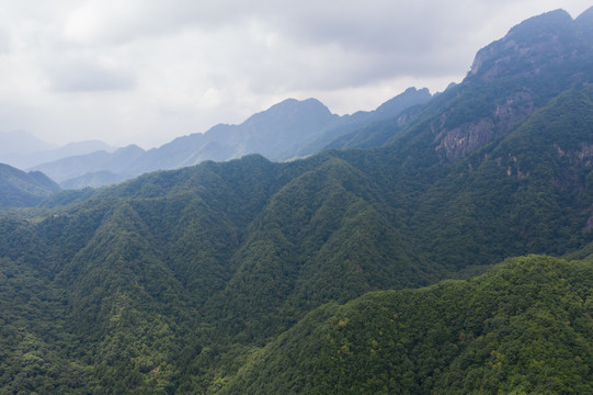 航拍秦岭山脉