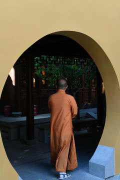 玉佛寺僧人