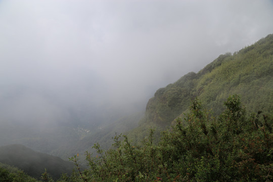 巍峨的大山