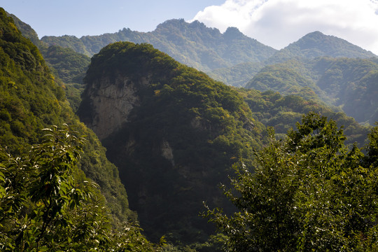 秦岭山秋色