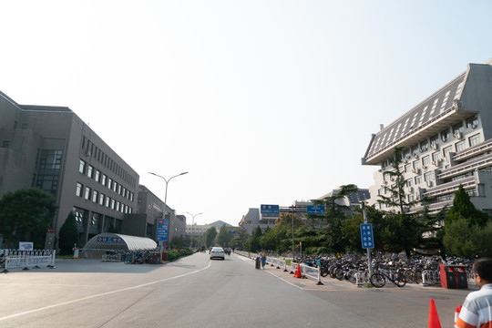 北京大学校园内景