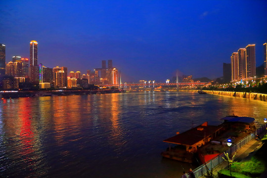 重庆长江两岸夜景