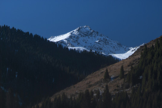 雪山