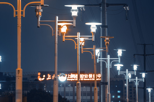上海长宁路灯