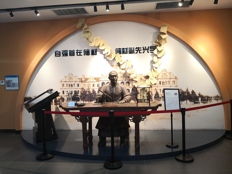 校园博物馆展陈空间