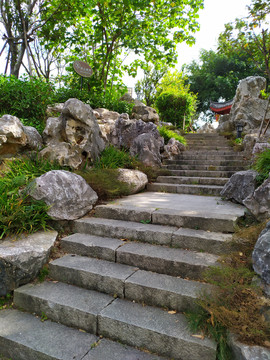 公园石台阶