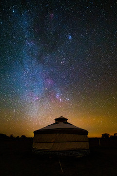 达里诺尔湖星空