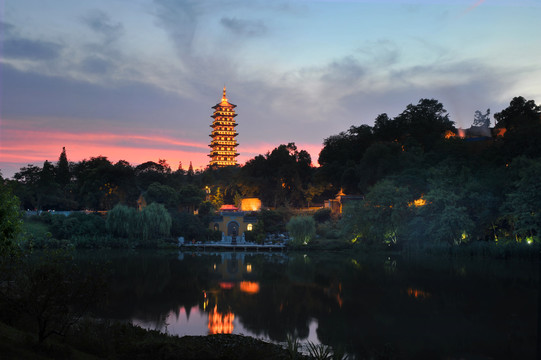 扬州观音山夜景