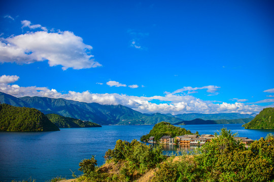 泸沽湖风光