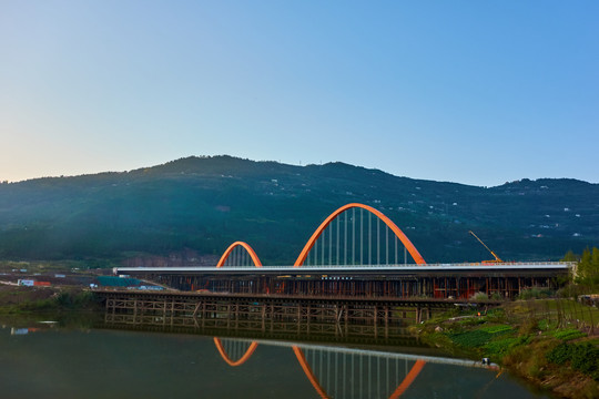 建设中的重庆开州寨子坪大桥