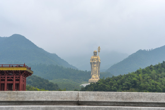 九华山佛像