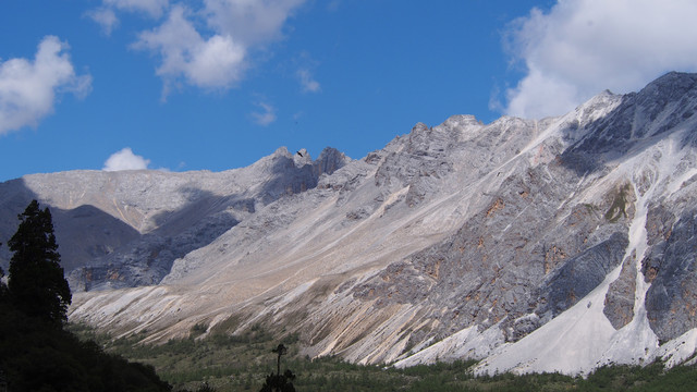 稻城亚丁风景区风光