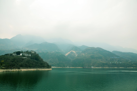 瞿塘峡山水