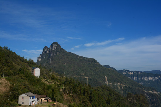 长阳天柱山