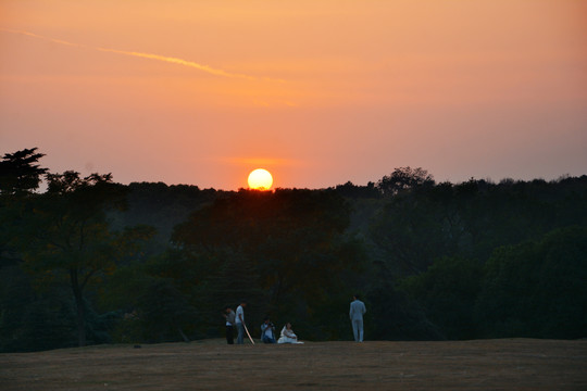 夕阳西下