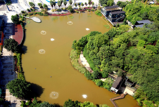 重庆财富品湖广场