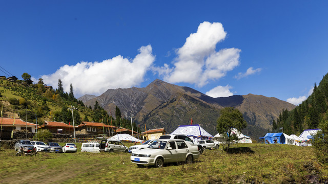 达古冰山风光