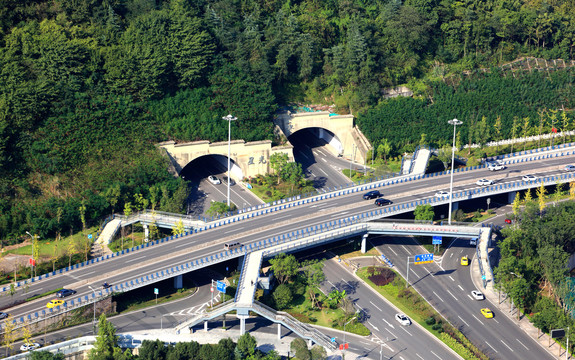 重庆照母山隧道