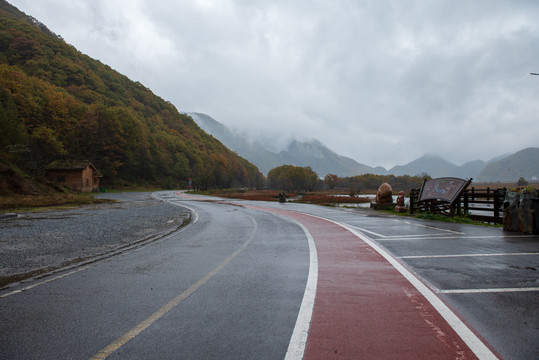 柏油公路