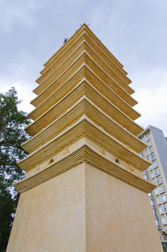 昆明西寺东寺