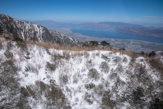 苍山洱海雪景