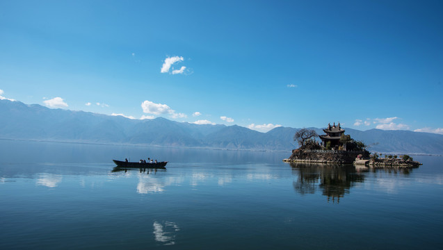 大理洱海小普陀