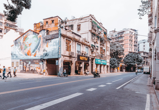 广州万福路骑楼建筑街景