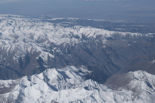 航拍天山