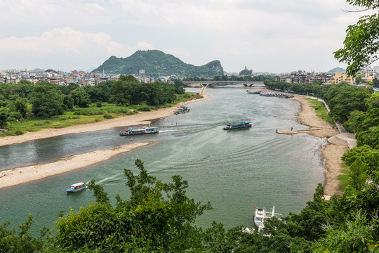 象鼻山