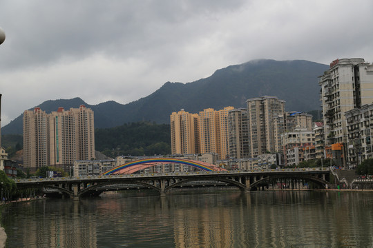 贵州都匀城市风光桥建筑