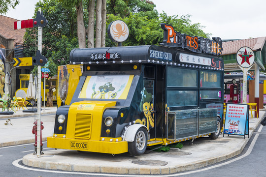 南宁上河城汽车店铺