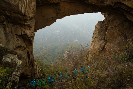 北京密云天门山天门洞