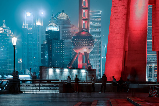 上海人民英雄纪念碑夜景