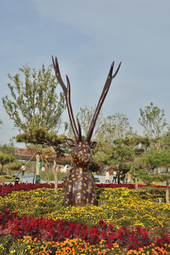 梅花鹿雕塑