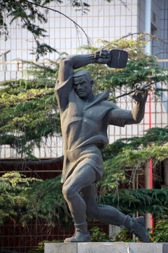 北京交通大学雕塑