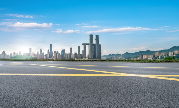 道路广场和重庆城市天际线