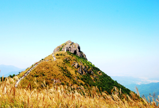 银瓶山