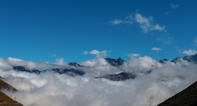 巴朗山云海