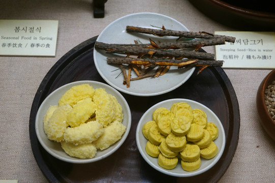 韩国春季传统饮食