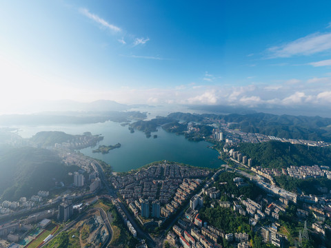 浙江省杭州市淳安县沿千岛湖城市