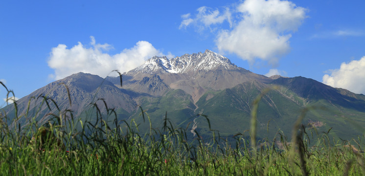 卓尔山风光