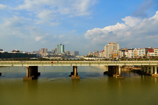 河道高架桥