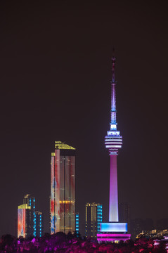 武汉龟山电视台夜景灯光秀风光