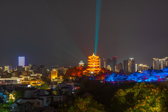 湖北武汉两江四岸灯光秀夜景风光