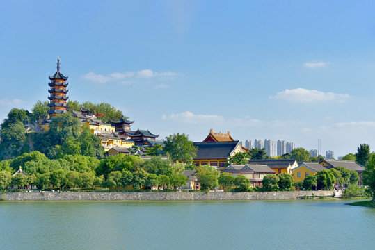 镇江金山寺