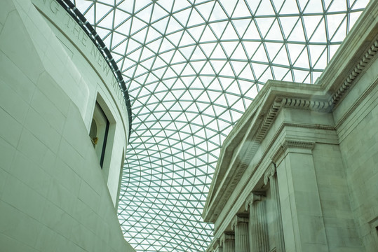 大英博物馆玻璃屋顶