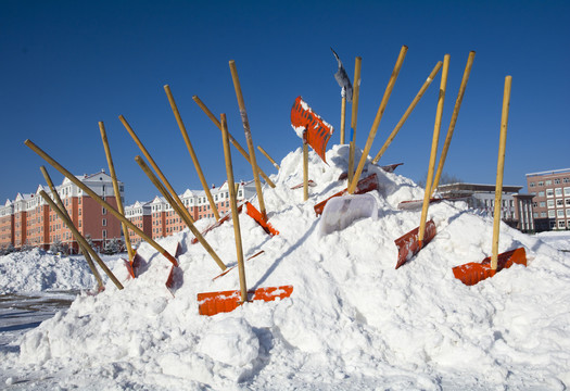 清理积雪工具