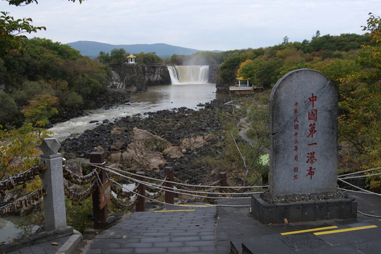 黑龙江镜泊湖景区