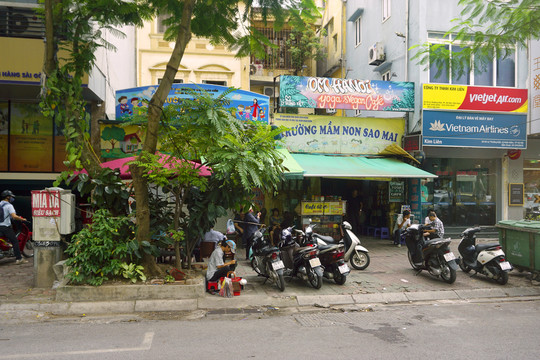 越南北越地区城镇街道