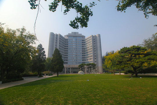 北京理工大学